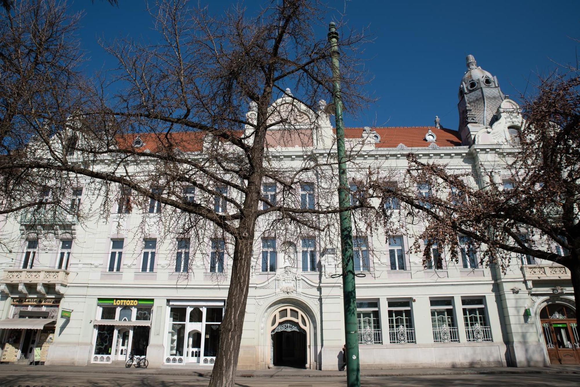 Aparthotel Szechenyi Center Szeged Esterno foto